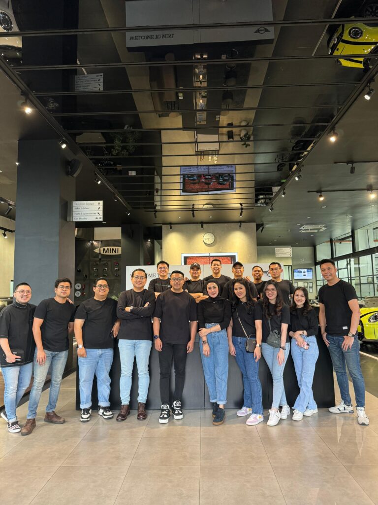 Showroom MINI Cooper Jakarta Selatan
